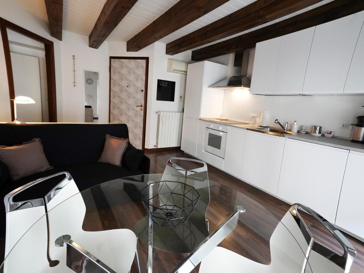 - Via Xxx Ottobre Apartment Triest
